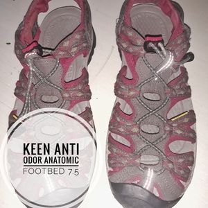 Keen anti odor footbed women size 7.5